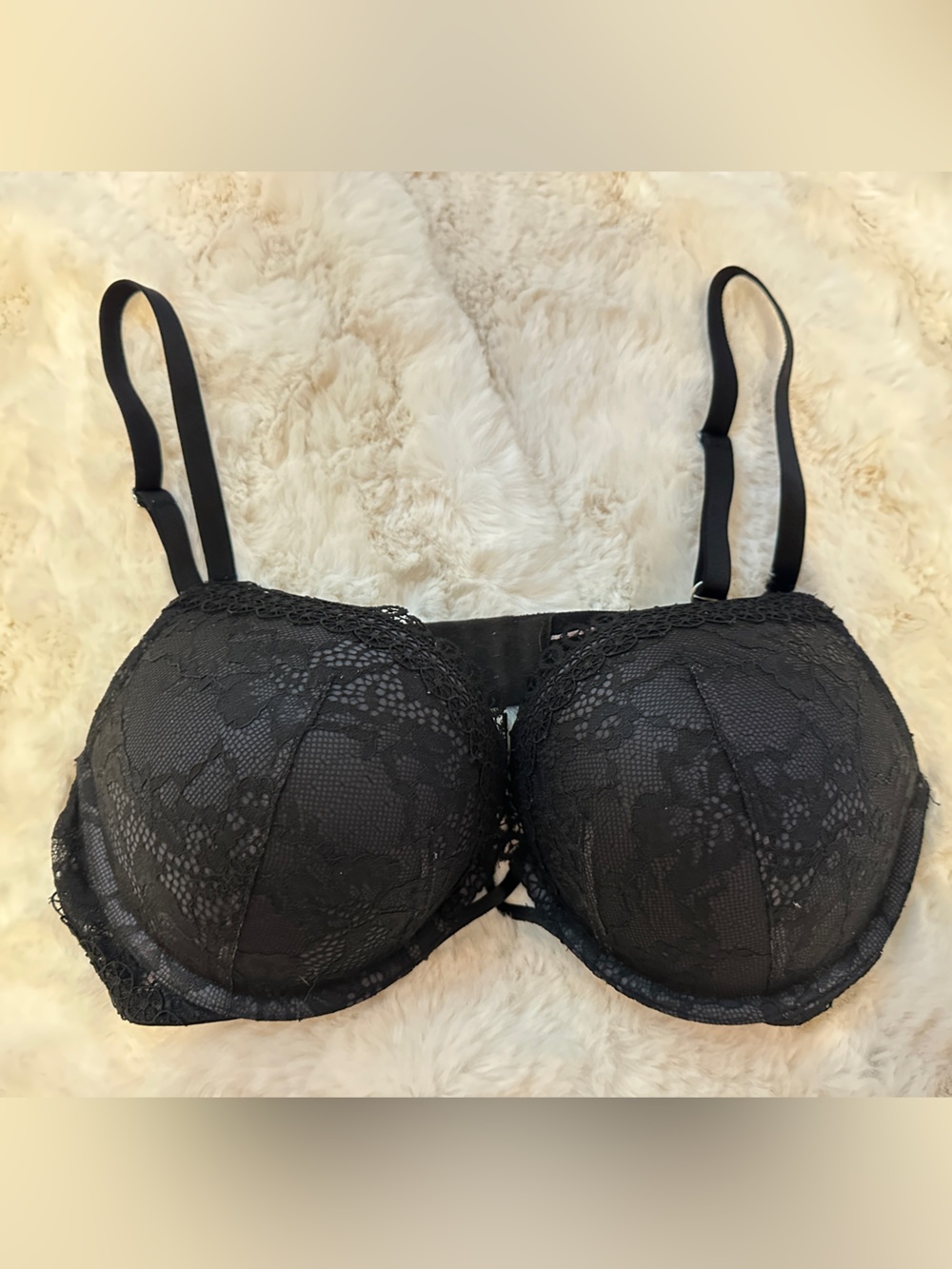 Victoria’s Secret Bombshell Bra, 36C